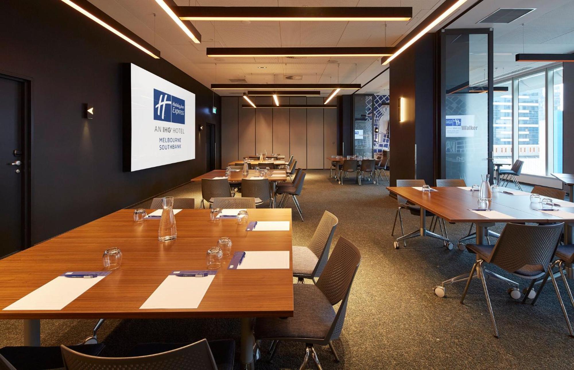 Holiday Inn Express Melbourne Southbank By Ihg Экстерьер фото